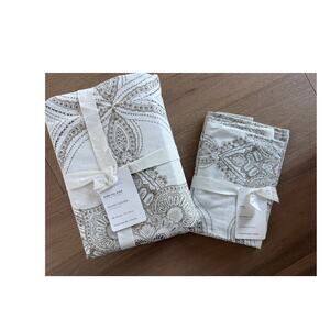 New Pottery Barn Sonya Medallion Organic Percale King Duvet & 2 Shams